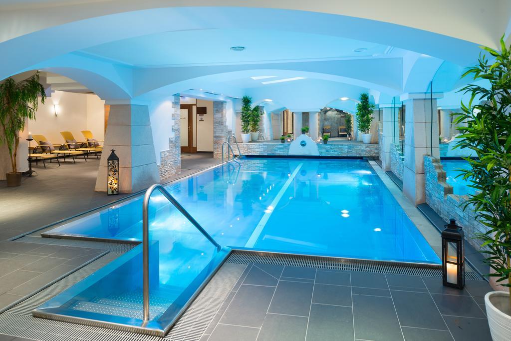 Sporthotel Cristall Фулпмес Екстериор снимка